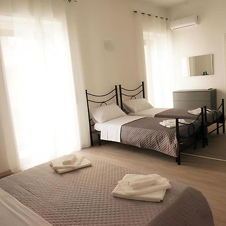 La Residenza Di Adamo Bed & Breakfast Syracuse Exterior photo