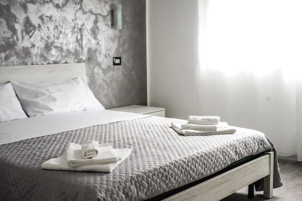 La Residenza Di Adamo Bed & Breakfast Syracuse Exterior photo