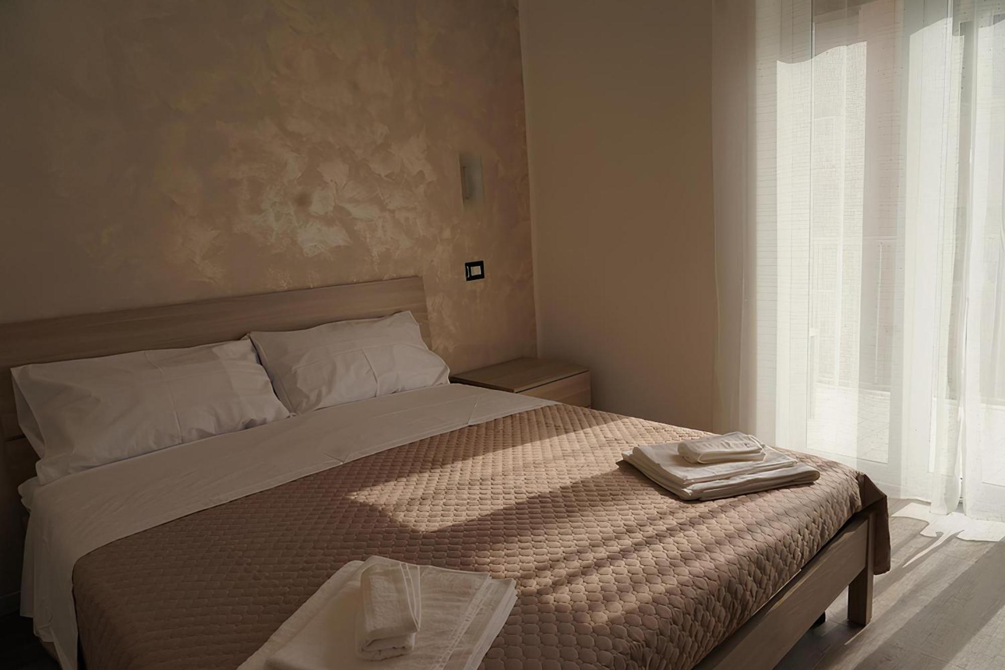 La Residenza Di Adamo Bed & Breakfast Syracuse Exterior photo